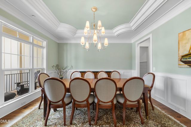 5109 Wainscott Way, Raleigh, NC 27612