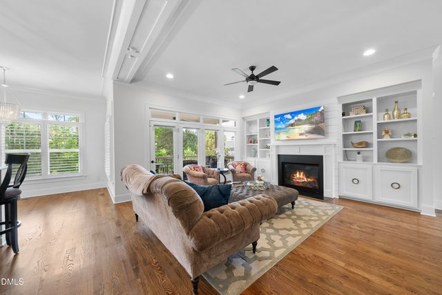 5109 Wainscott Way, Raleigh, NC 27612