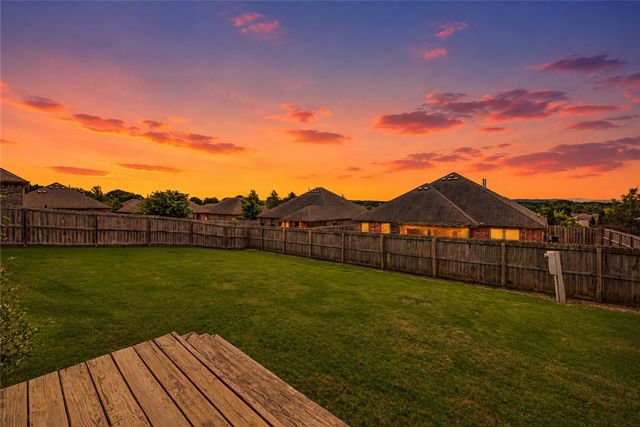 3491 W Weir Road, Fayetteville, AR 72704