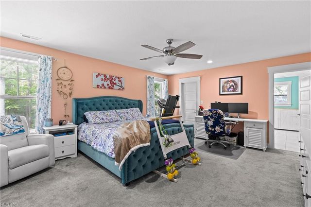 204 Wilson DR, Chesapeake, VA 23322