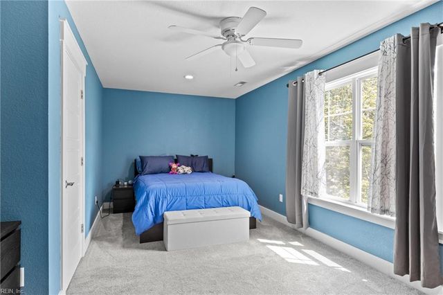204 Wilson DR, Chesapeake, VA 23322