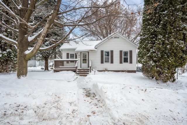 346 Maple Street, Glenwood City, WI 54013