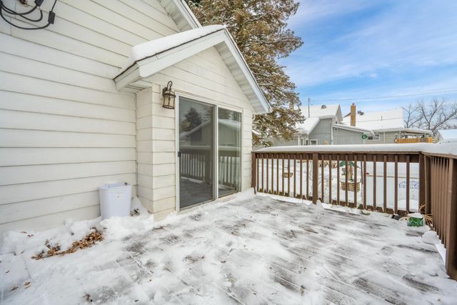 346 Maple Street, Glenwood City, WI 54013
