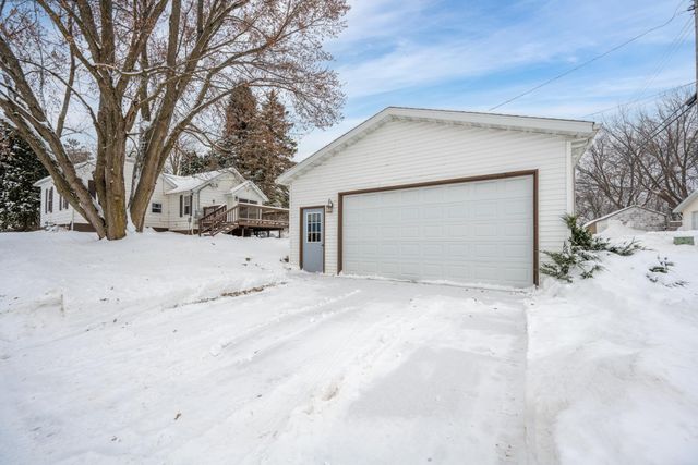 346 Maple Street, Glenwood City, WI 54013