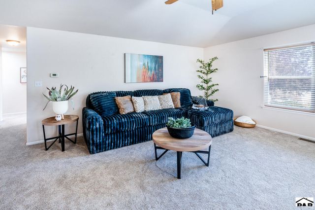 60 S Pendleton Dr, Pueblo West, CO 81007