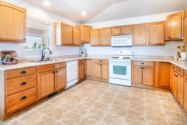 60 S Pendleton Dr, Pueblo West, CO 81007