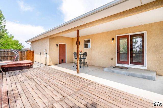60 S Pendleton Dr, Pueblo West, CO 81007