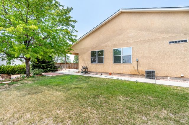 60 S Pendleton Dr, Pueblo West, CO 81007