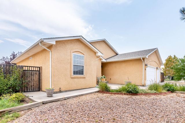 60 S Pendleton Dr, Pueblo West, CO 81007