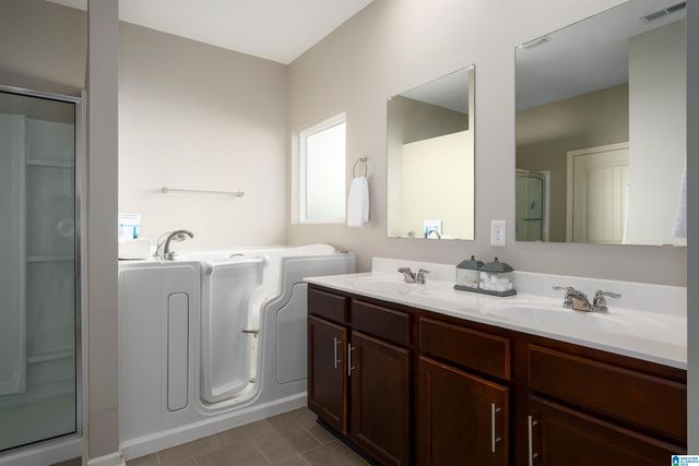 2020 PARK SPRINGS LANE, Chelsea, AL 35043