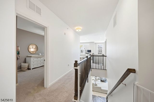 102 Sequoia Dr, Cedar Grove Twp., NJ 07009