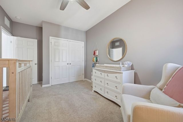 102 Sequoia Dr, Cedar Grove Twp., NJ 07009