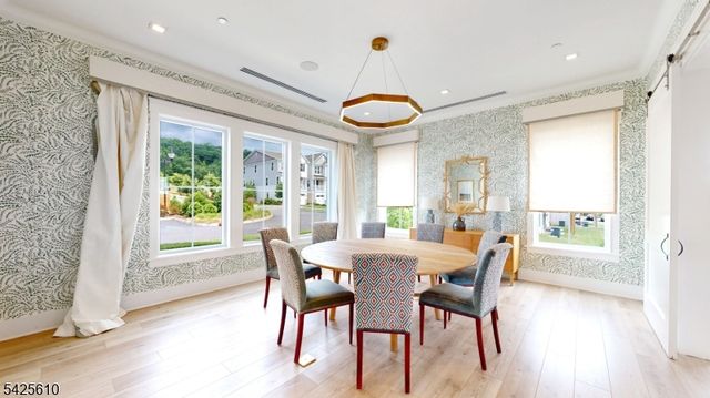 102 Sequoia Dr, Cedar Grove Twp., NJ 07009