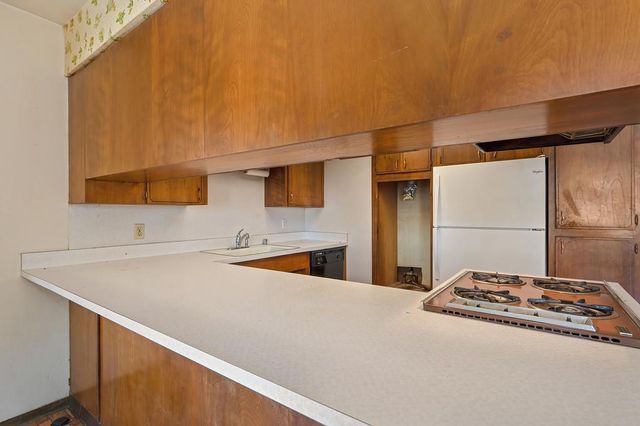 627 Alamos Ave, Sacramento, CA 95815