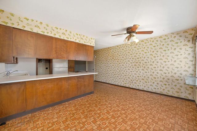 627 Alamos Ave, Sacramento, CA 95815