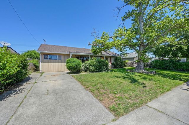 627 Alamos Ave, Sacramento, CA 95815