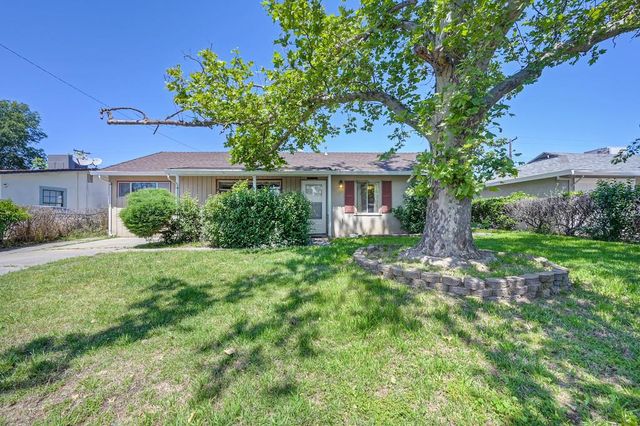627 Alamos Ave, Sacramento, CA 95815