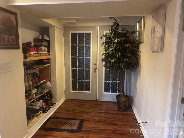 9716 Sunway Drive, Mint Hill, NC 28227