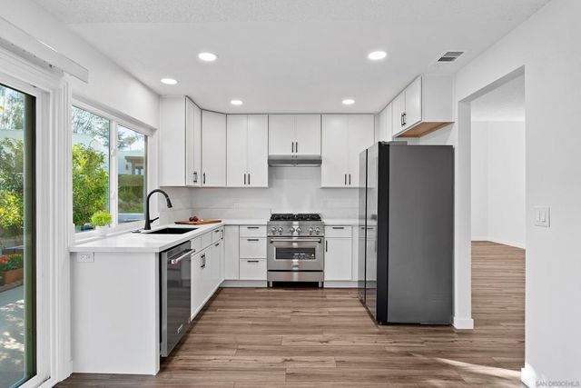 16407 Caminito Vecinos 155, San Diego, CA 92128