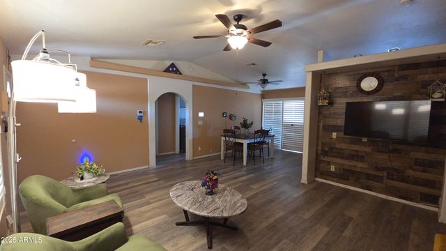 9054 W TINAJAS Drive, Arizona City, AZ 85123