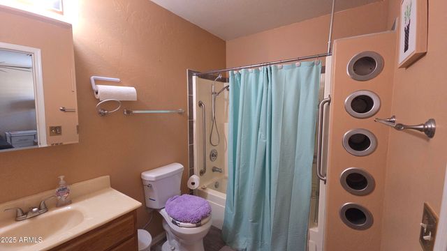 9054 W TINAJAS Drive, Arizona City, AZ 85123