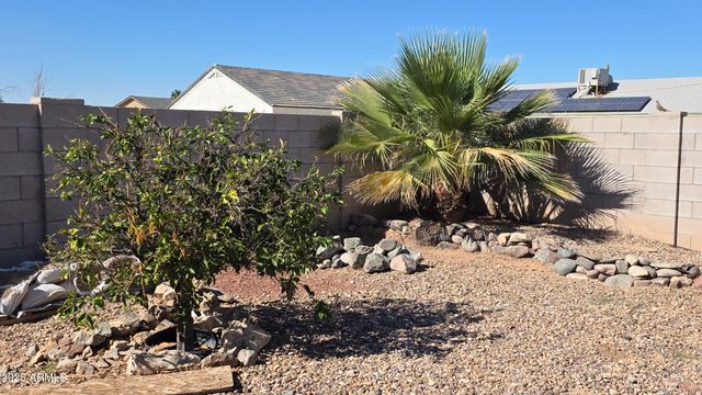 9054 W TINAJAS Drive, Arizona City, AZ 85123