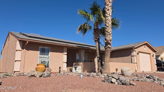 9054 W TINAJAS Drive, Arizona City, AZ 85123