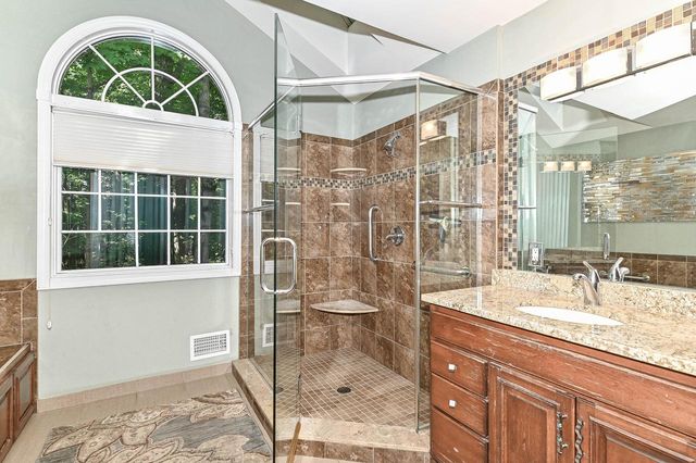 3554 Cranberry LANE, Racine, WI 53404