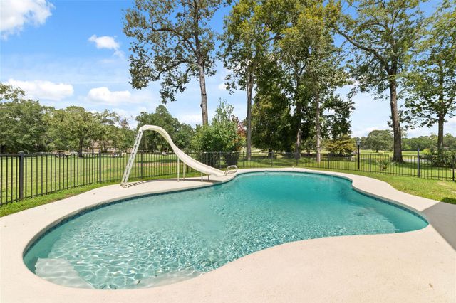 601 Brandon Road, Conroe, TX 77302