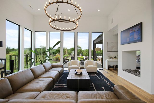 6030 N LOCUST GROVE CHURCH RD, Columbia, MO 65202