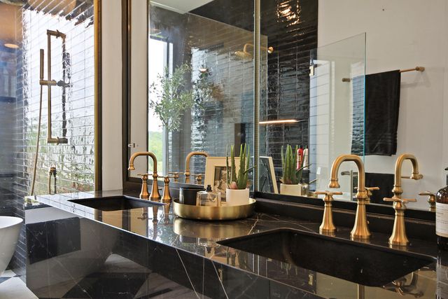 6030 N LOCUST GROVE CHURCH RD, Columbia, MO 65202