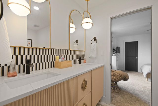 6030 N LOCUST GROVE CHURCH RD, Columbia, MO 65202