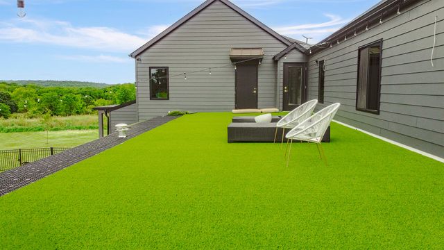 6030 N LOCUST GROVE CHURCH RD, Columbia, MO 65202