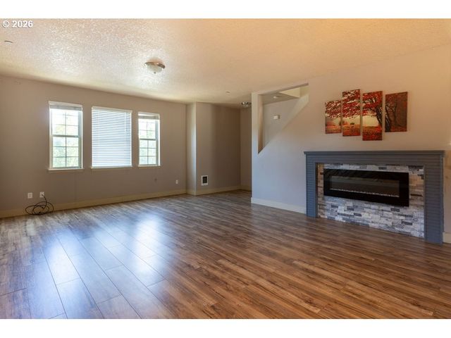 10903 Ne 8TH Cir, Vancouver, WA 98664
