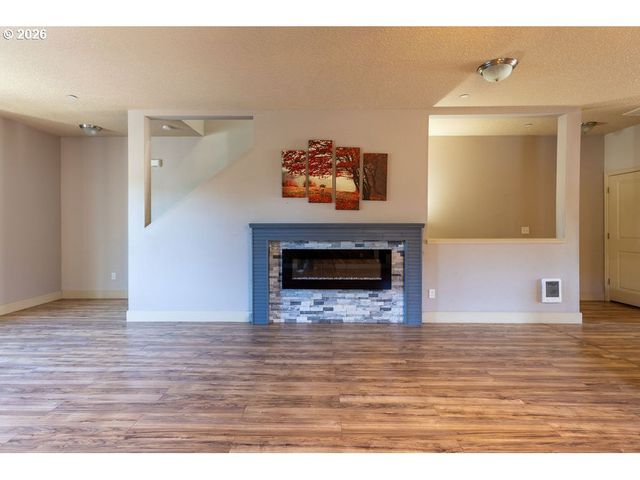 10903 Ne 8TH Cir, Vancouver, WA 98664