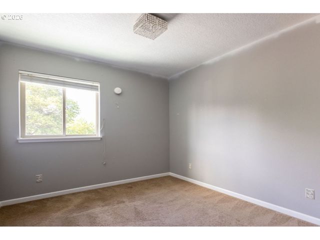 10903 Ne 8TH Cir, Vancouver, WA 98664