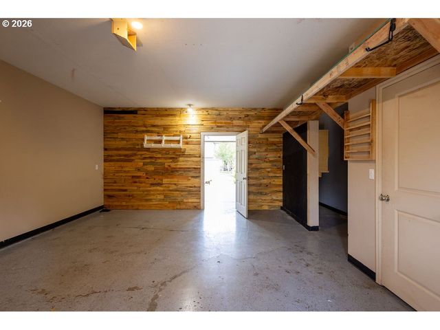 10903 Ne 8TH Cir, Vancouver, WA 98664