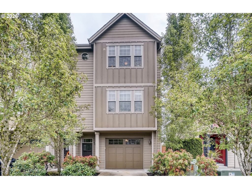 10903 Ne 8TH Cir, Vancouver, WA 98664