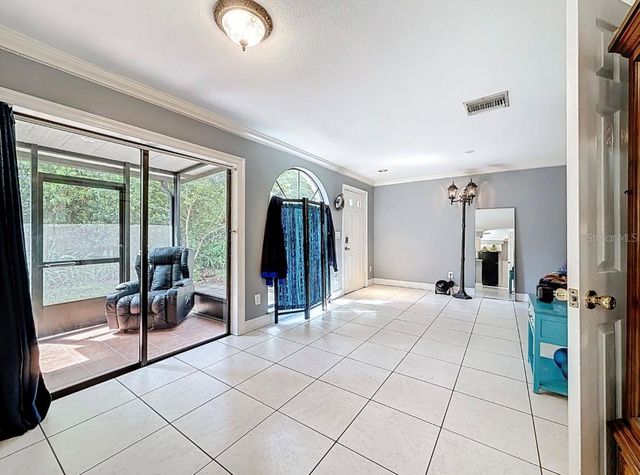 3583 WHISPERING OAKS LANE 110, Palm Harbor, FL 34684