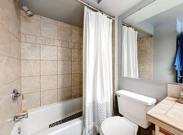 3583 WHISPERING OAKS LANE 110, Palm Harbor, FL 34684