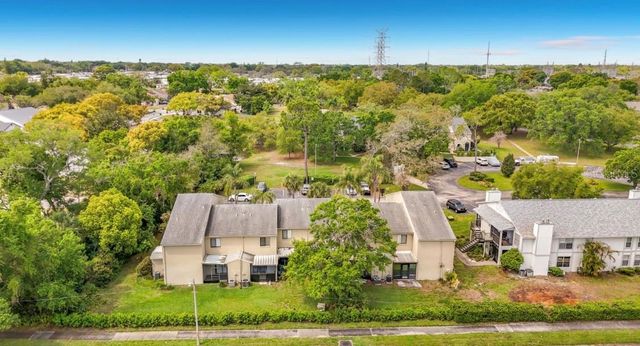 3583 WHISPERING OAKS LANE 110, Palm Harbor, FL 34684