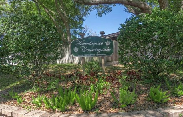 3583 WHISPERING OAKS LANE 110, Palm Harbor, FL 34684