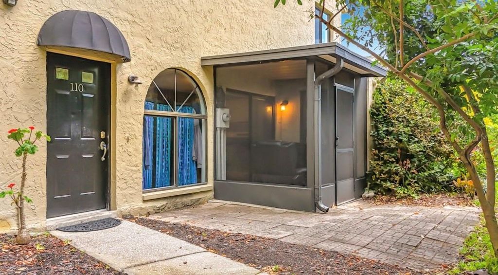 3583 WHISPERING OAKS LANE 110, Palm Harbor, FL 34684