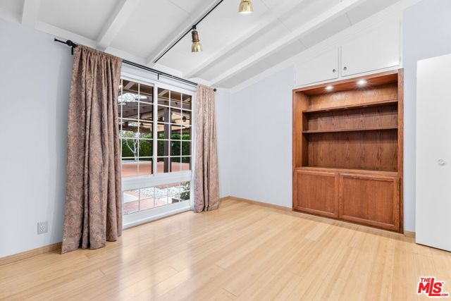 6742 Sunny Brae Avenue, Winnetka (los Angeles), CA 91306
