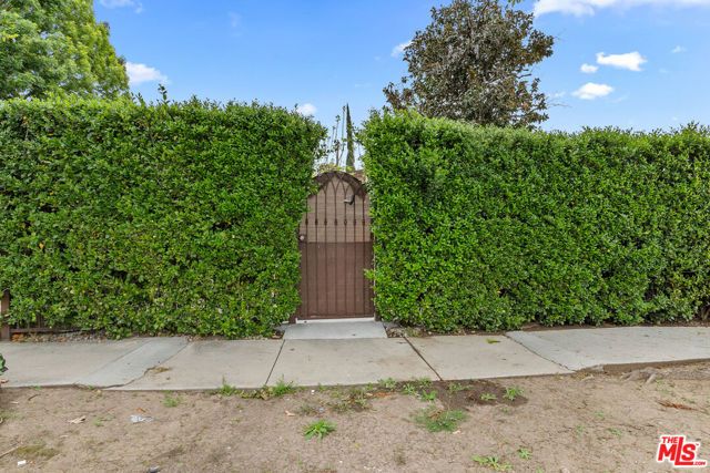 6742 Sunny Brae Avenue, Winnetka (los Angeles), CA 91306