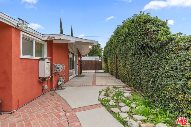 6742 Sunny Brae Avenue, Winnetka (los Angeles), CA 91306