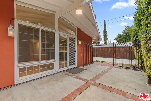 6742 Sunny Brae Avenue, Winnetka (los Angeles), CA 91306