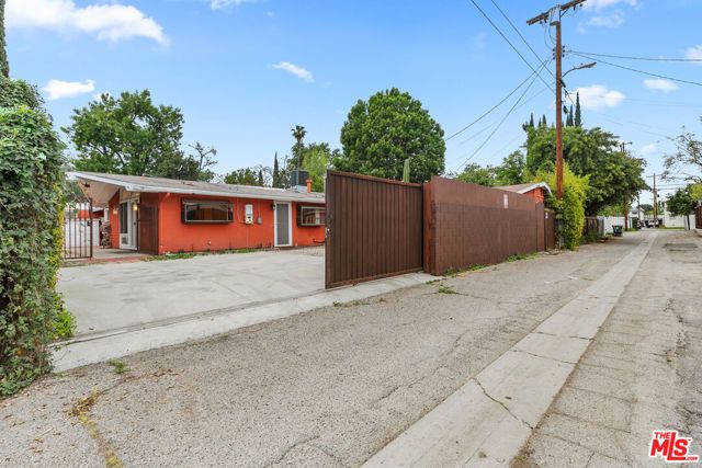 6742 Sunny Brae Avenue, Winnetka (los Angeles), CA 91306
