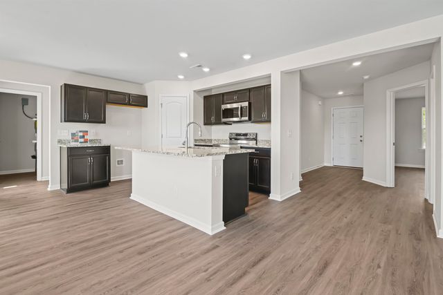 6711 Highway 66, Loris, SC 29569