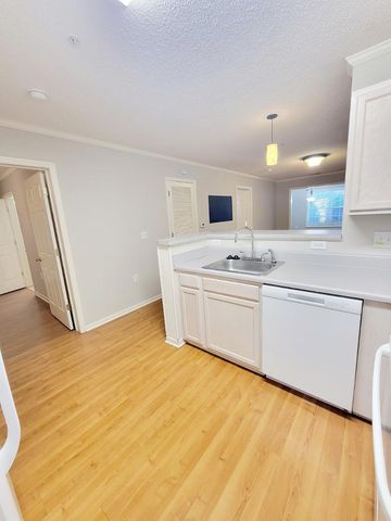 3770 Pardue Woods Place 103, Raleigh, NC 27603